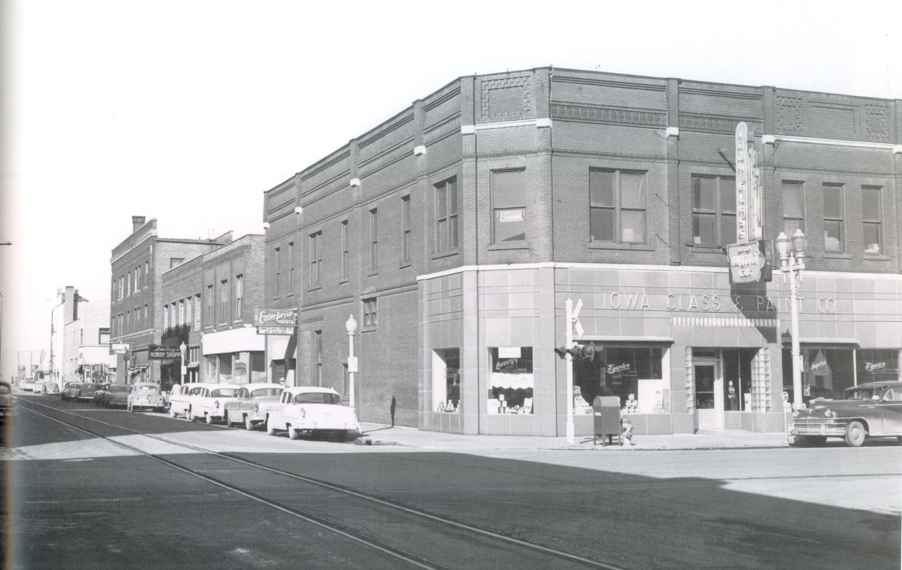 Iowa Glass and Paint Co.